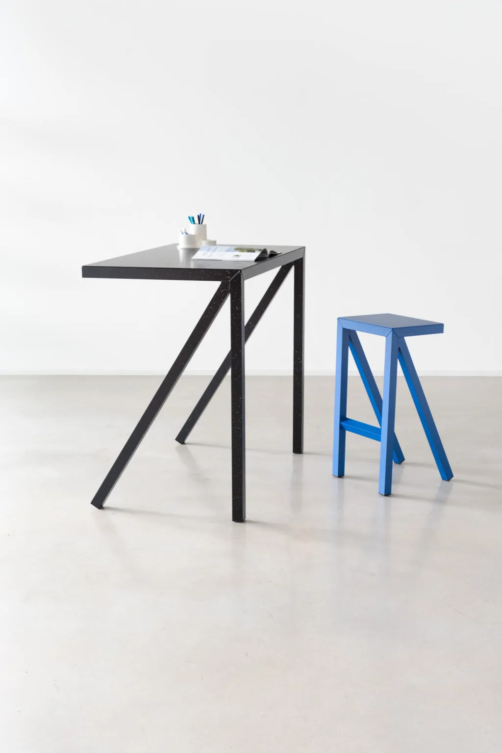 Bureaurama High Table