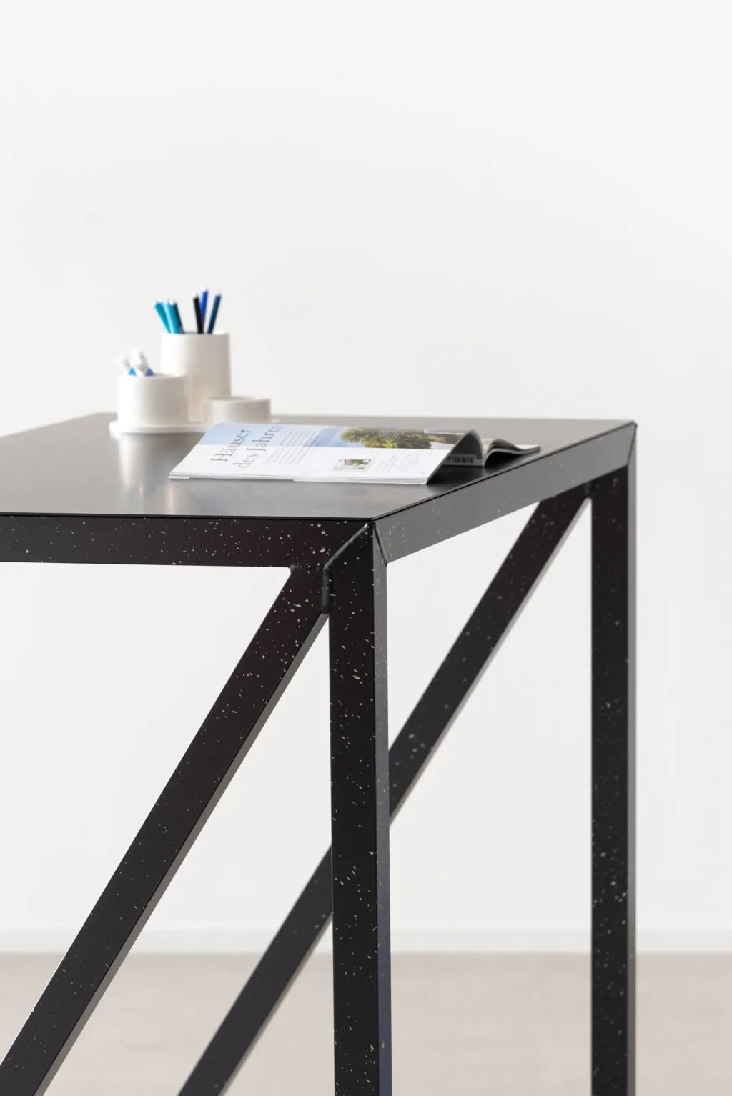 Bureaurama High Table