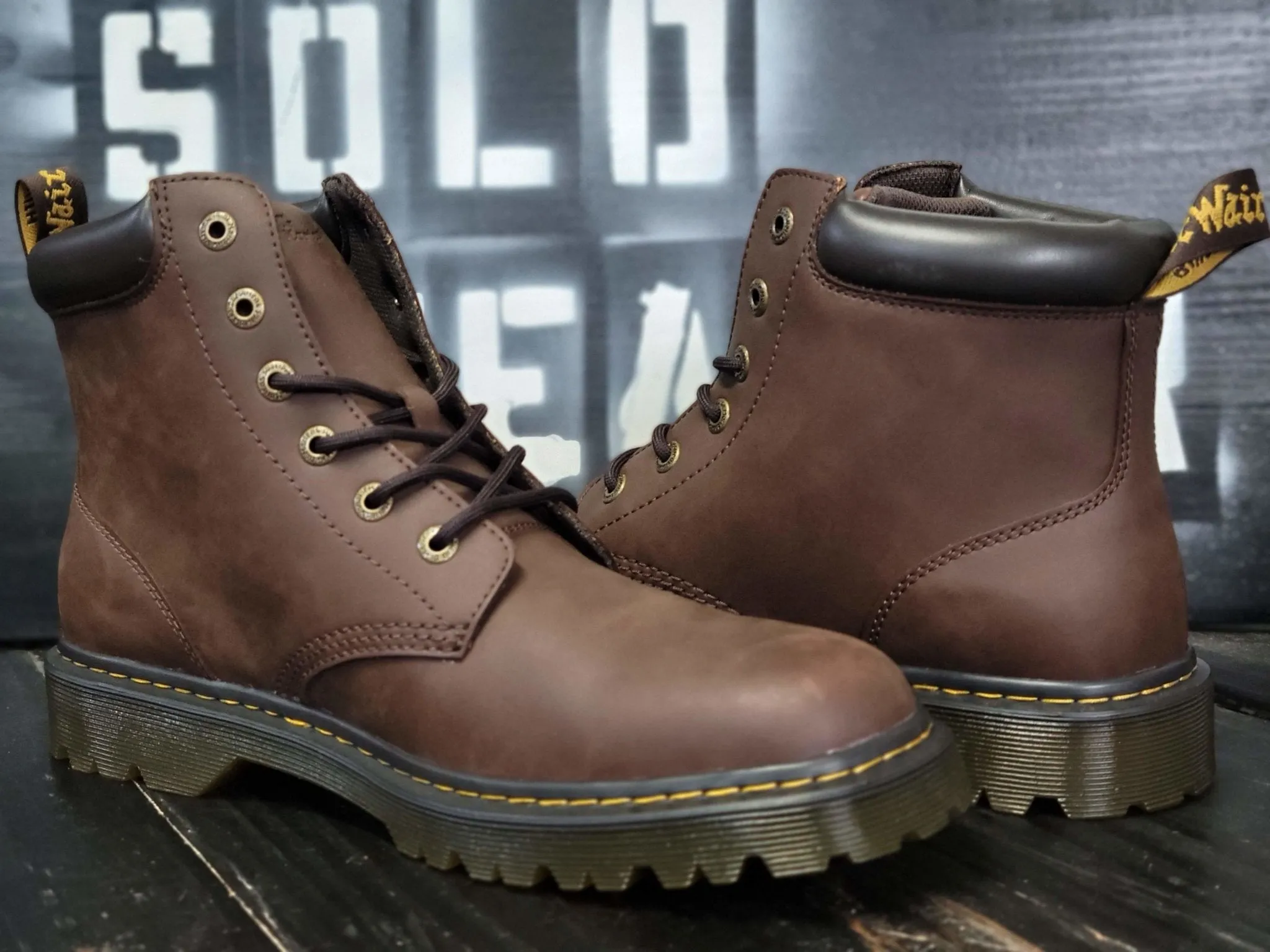 Dr Martens Cartor Dark Brown High Top Leather Outdoor Boots Men Size