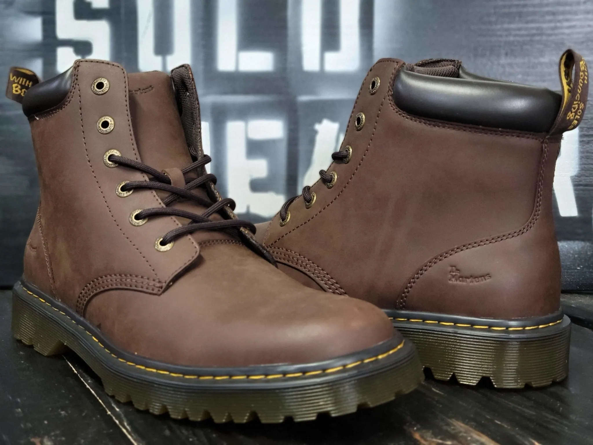 Dr Martens Cartor Dark Brown High Top Leather Outdoor Boots Men Size